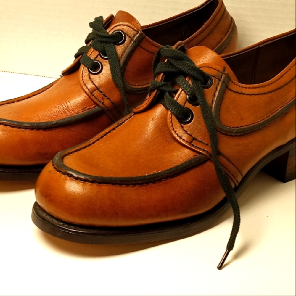 Vintage Deadstock Original 1970s Brown leather platform Shoes Size 8.5 Made USA